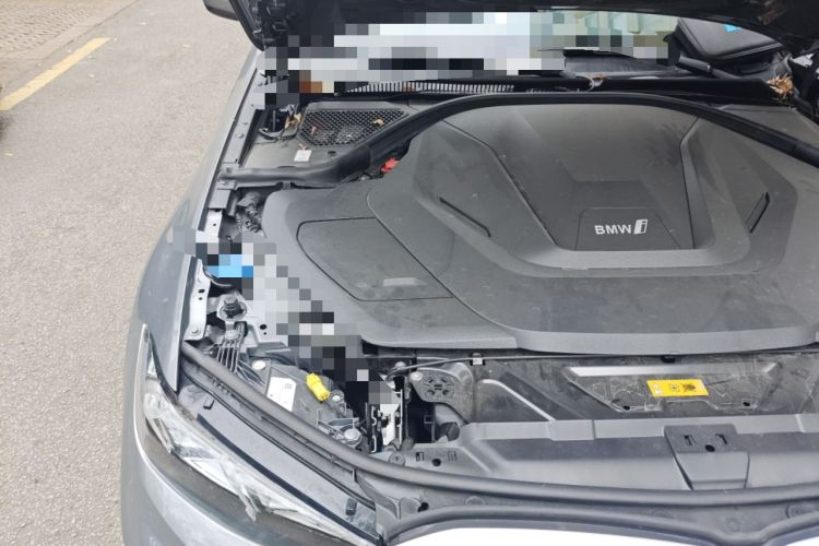Used BMW i3 2024 eDrive 35 L Engine Bay Right