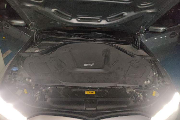 Used BMW i3 2024 eDrive 40 L Midnight Edition Engine Bay