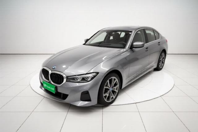 BMW i3 2024 eDrive 35 L usado
