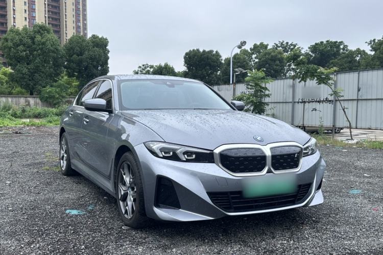 Used BMW i3 2024 eDrive 35 L Exterior 1