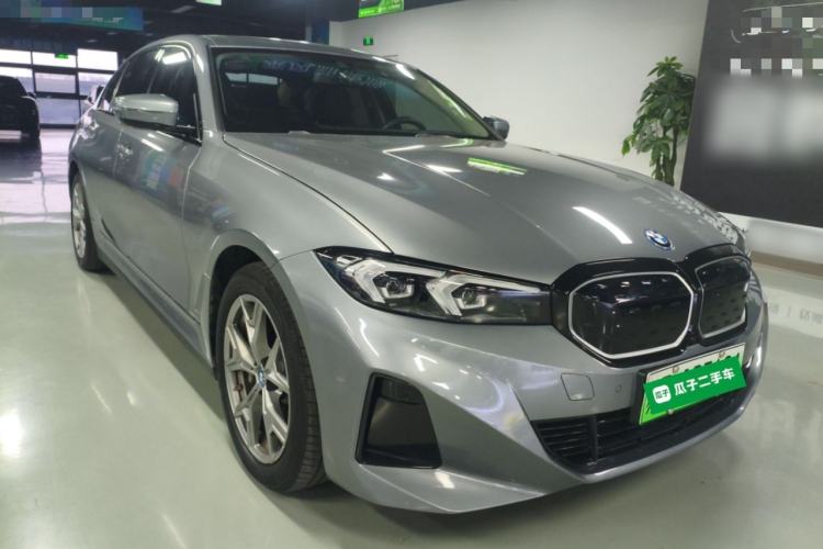 Used BMW i3 2024 eDrive 35 L Exterior 1