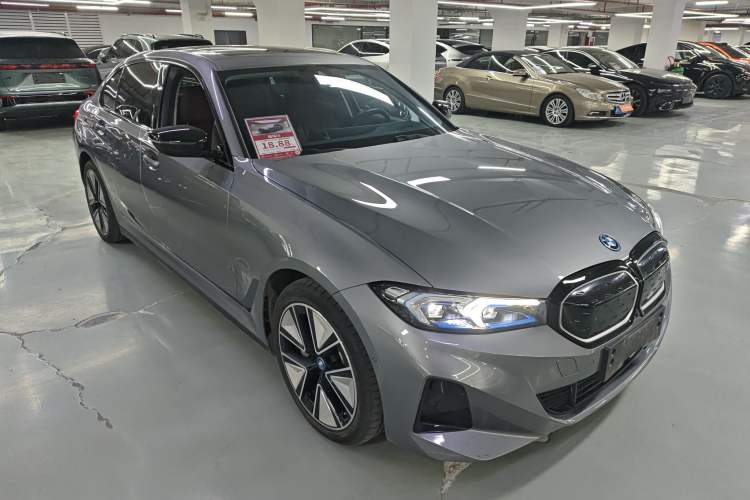 Used BMW i3 2024 eDrive 40 L Midnight Sports Package Exterior 2