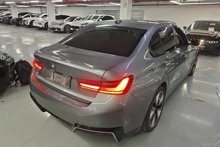 Used BMW i3 2024 eDrive 40 L Midnight Sports Package Exterior 5