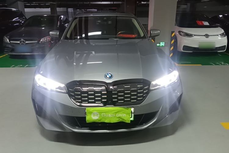 Used BMW i3 2024 eDrive 35 L Front