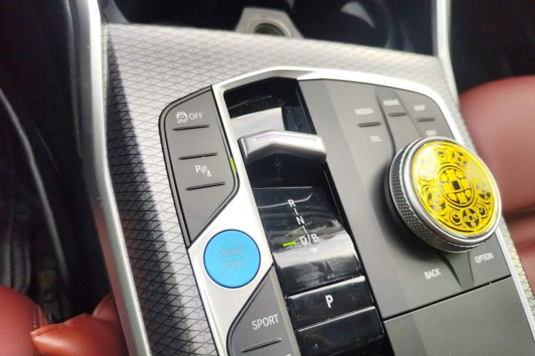 Used BMW i3 2024 eDrive 40 L Midnight Edition Gear Lever