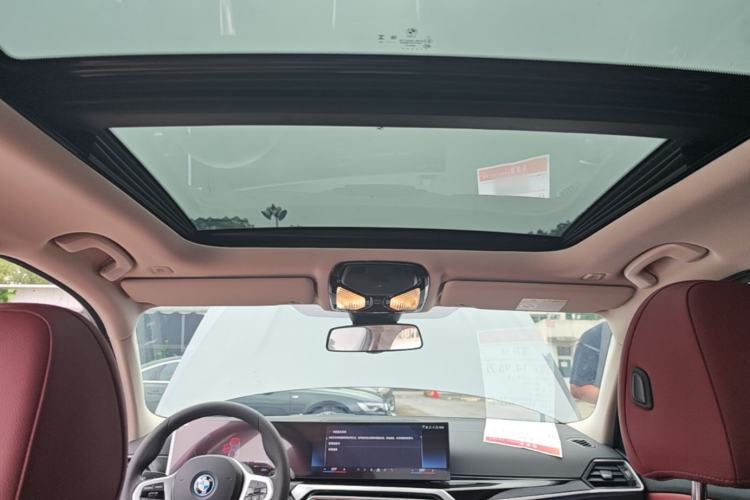 Used BMW i3 2024 eDrive 35 L Headliner