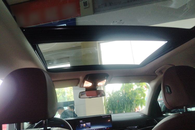 Used BMW i3 2024 eDrive 35 L Headliner