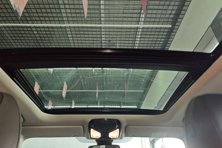 Used BMW i3 2024 eDrive 35 L Headliner