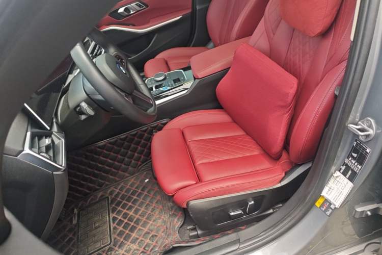 Used BMW i3 2024 eDrive 35 L Left Front Seat