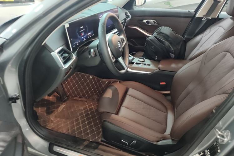 Used BMW i3 2024 eDrive 35 L Left Front Seat