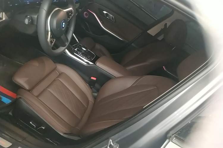 Used BMW i3 2024 eDrive 35 L Left Front Seat