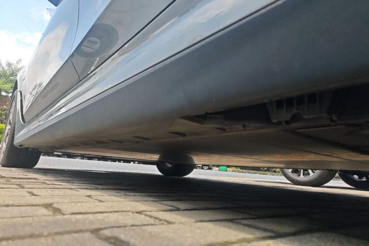 Used BMW i3 2024 eDrive 35 L Left Side Sill