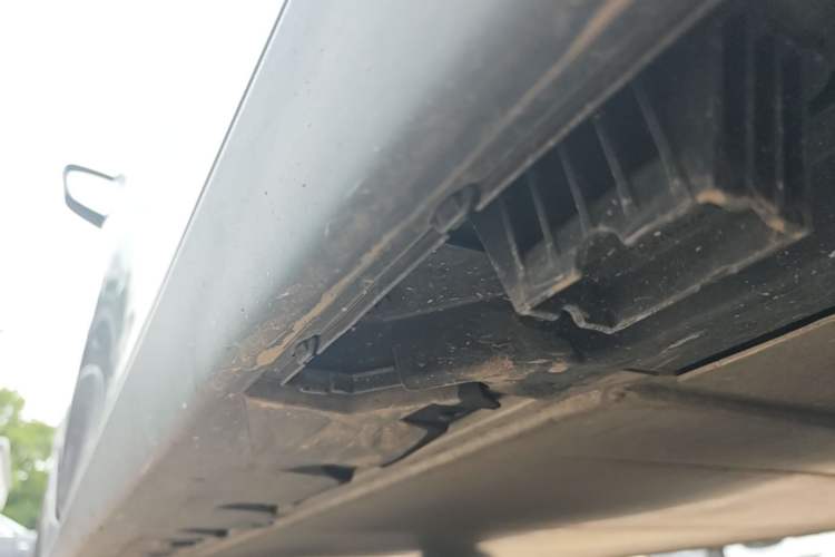 Used BMW i3 2024 eDrive 35 L Left Side Sill