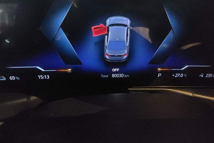 Used BMW i3 2024 eDrive 40 L Midnight Edition Odometer Close Up