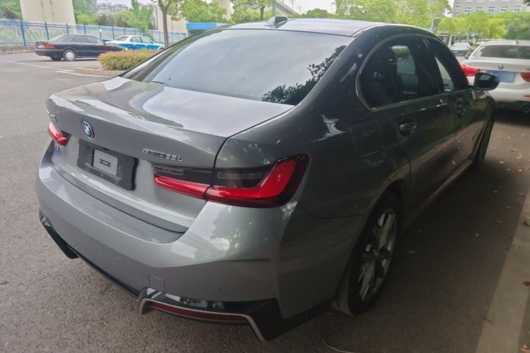 Used BMW i3 2024 eDrive 35 L Rear Right 45 Deg