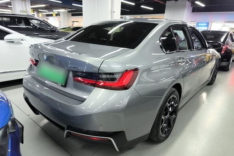 Used BMW i3 2024 eDrive 40 L Midnight Edition Rear Right 45 Deg