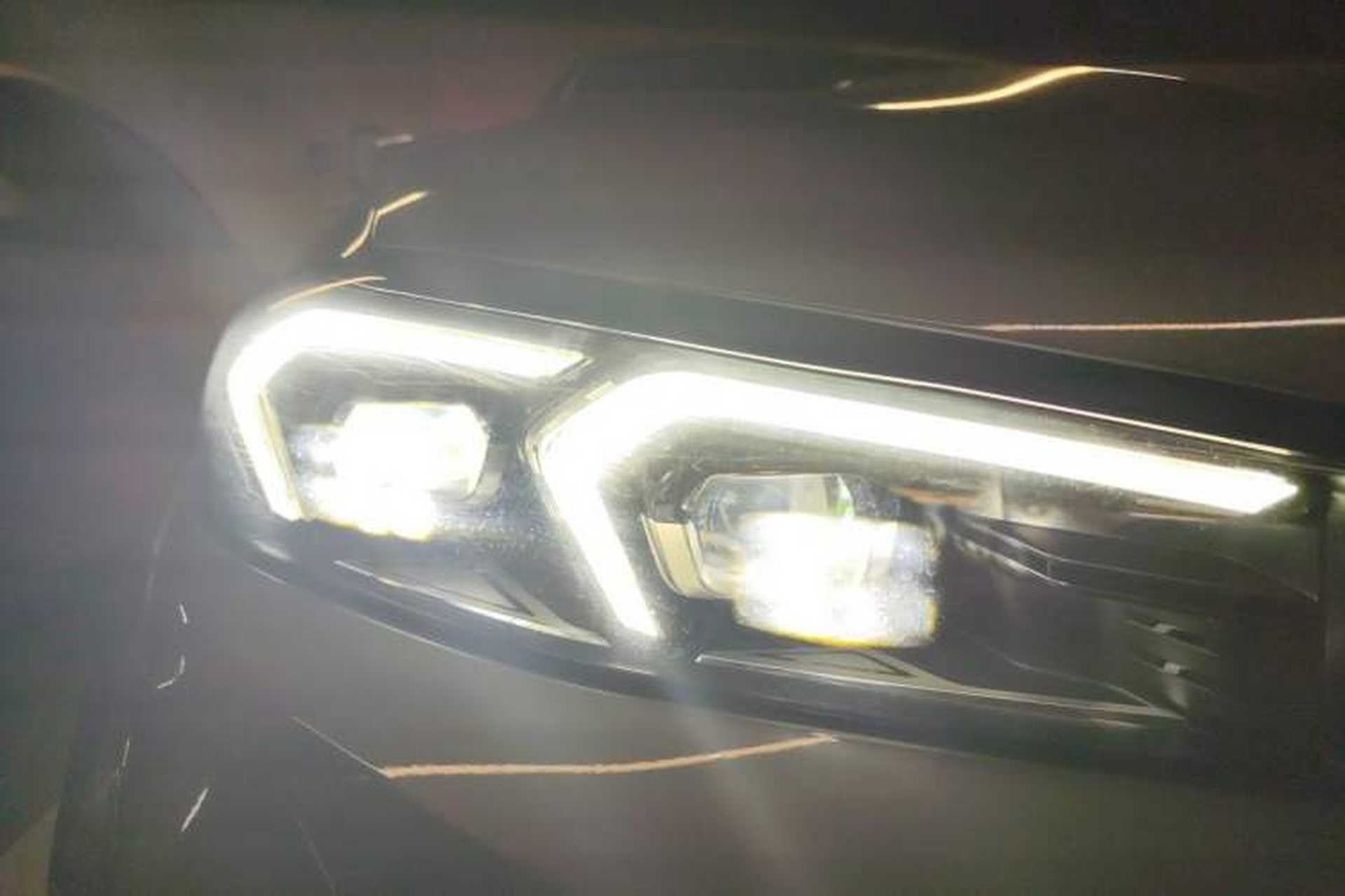 Used BMW i3 2024 eDrive 35 L Right Front Headlight