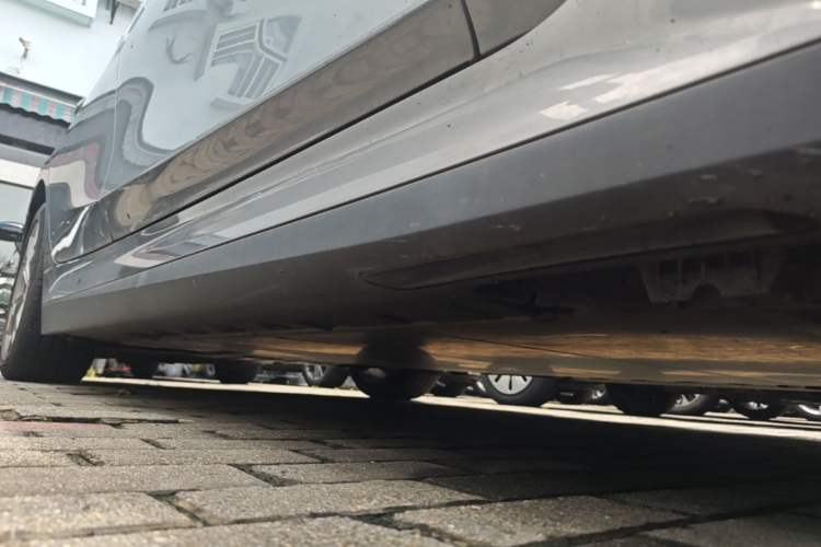 Used BMW i3 2024 eDrive 35 L Right Side Sill