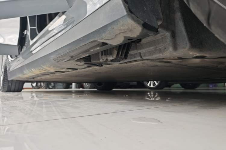 Used BMW i3 2024 eDrive 35 L Right Side Sill