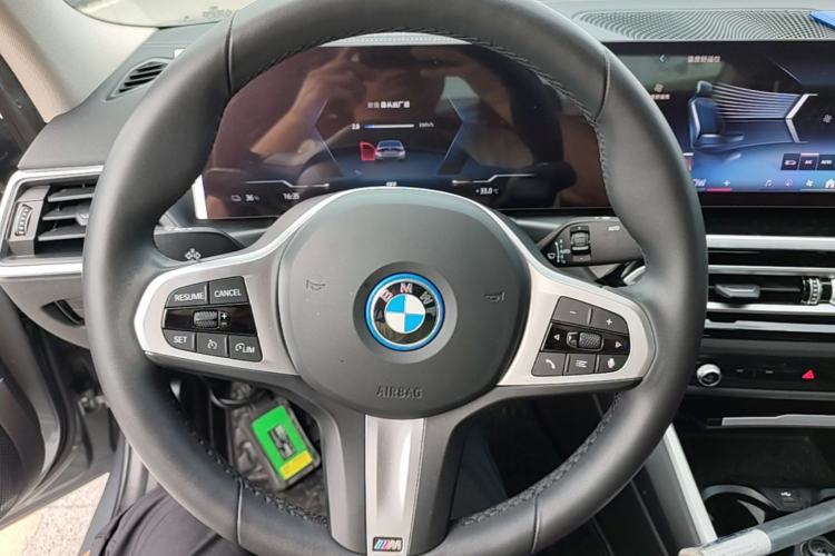 Used BMW i3 2024 eDrive 35 L Steering Wheel