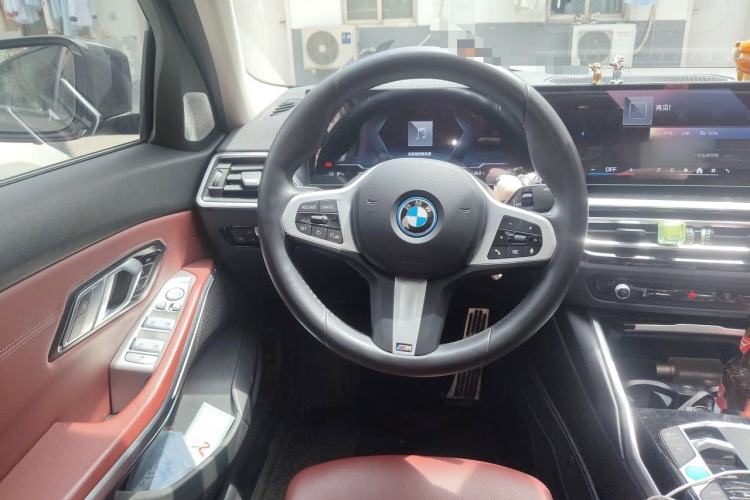 Used BMW i3 2024 eDrive 35 L Steering Wheel