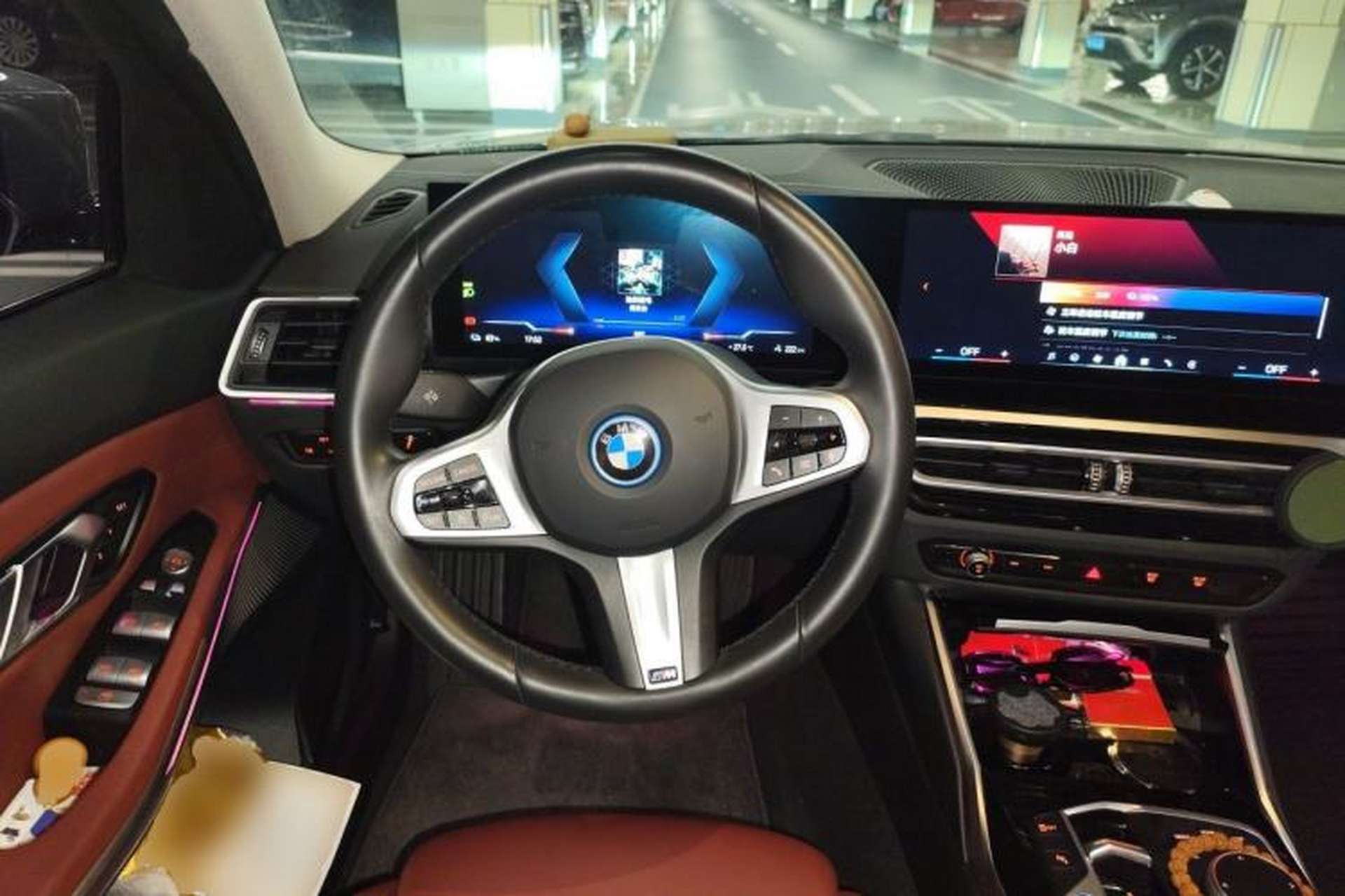 Used BMW i3 2024 eDrive 35 L Steering Wheel