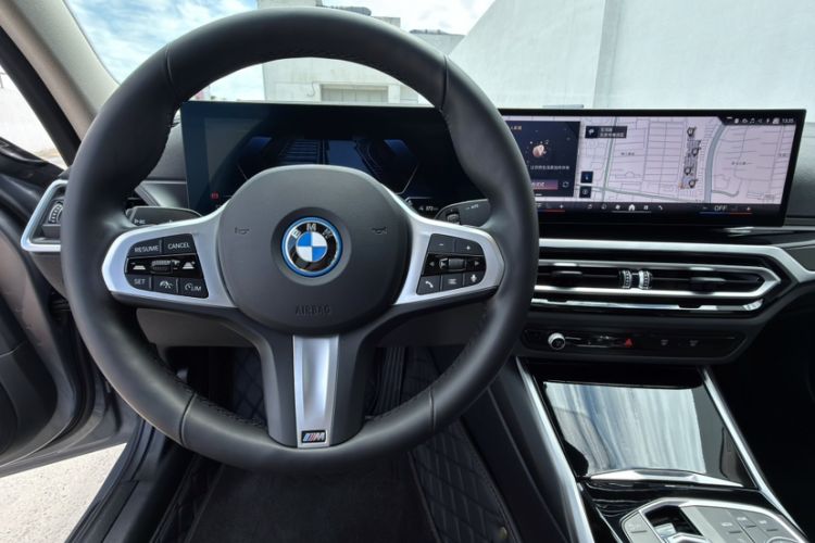 Used BMW i3 2024 eDrive 35 L Steering Wheel