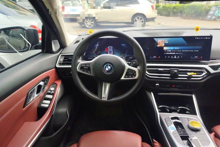 Used BMW i3 2024 eDrive 40 L Midnight Edition Steering Wheel