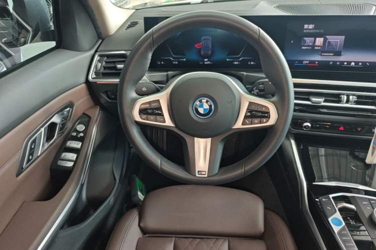 Used BMW i3 2024 eDrive 35 L Steering Wheel