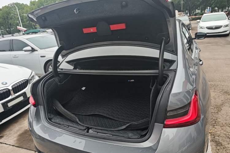 Used BMW i3 2024 eDrive 35 L Trunk