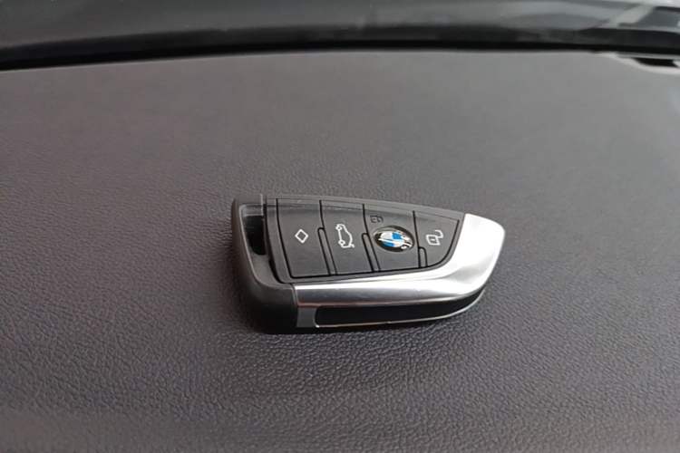 Used BMW i3 2024 eDrive 35 L Vehicle Key