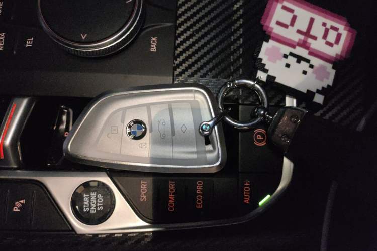 Used BMW i3 2024 eDrive 40 L Midnight Edition Vehicle Key