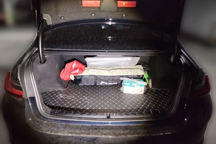 Used BMW i3 2024 eDrive 35 L Trunk