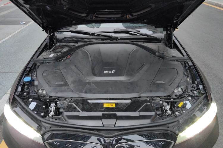 Used BMW i3 2024 eDrive 40 L Midnight Edition Engine Bay