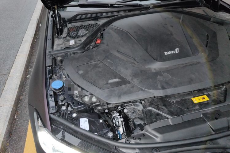 Used BMW i3 2024 eDrive 40 L Midnight Edition Engine Bay Right