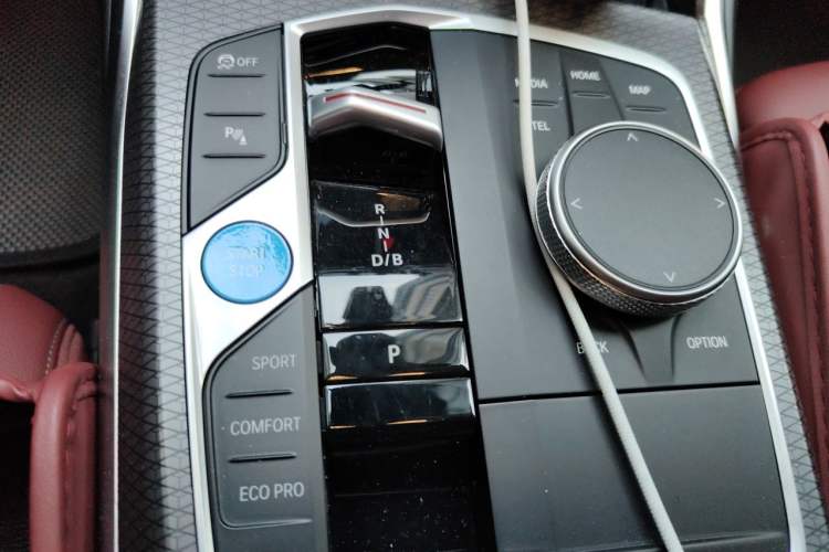 Used BMW i3 2024 eDrive 40 L Midnight Edition Gear Lever