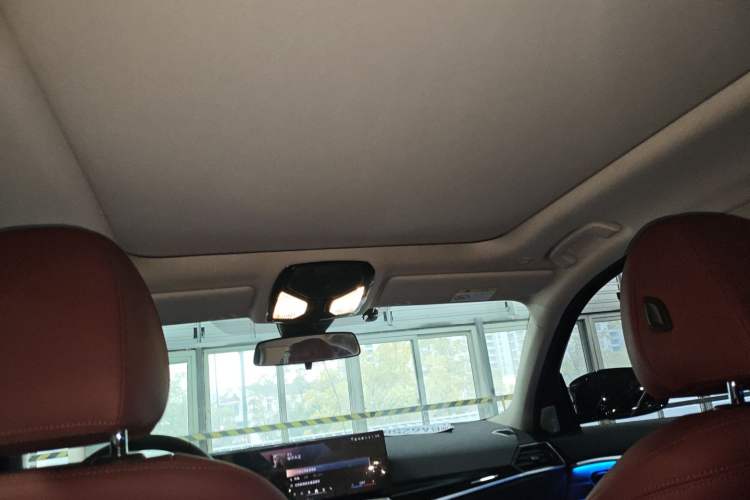 Used BMW i3 2024 eDrive 35 L Headliner