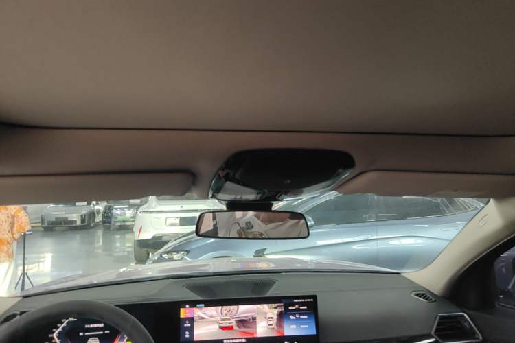 Used BMW i3 2024 eDrive 35 L Headliner