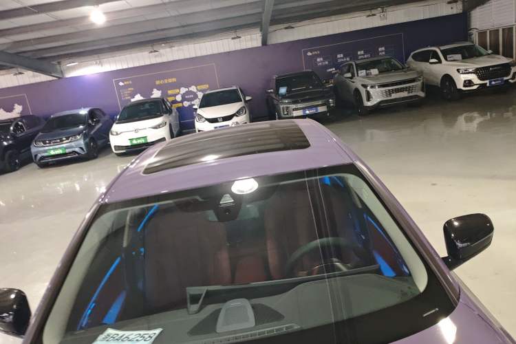 Used BMW i3 2024 eDrive 35 L Roof