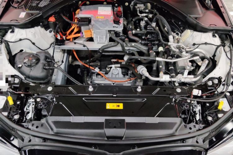 Used BMW i3 2024 eDrive 35 L Engine Bay