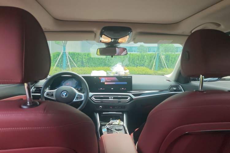 Used BMW i3 2024 eDrive 40 L Midnight Edition Headliner