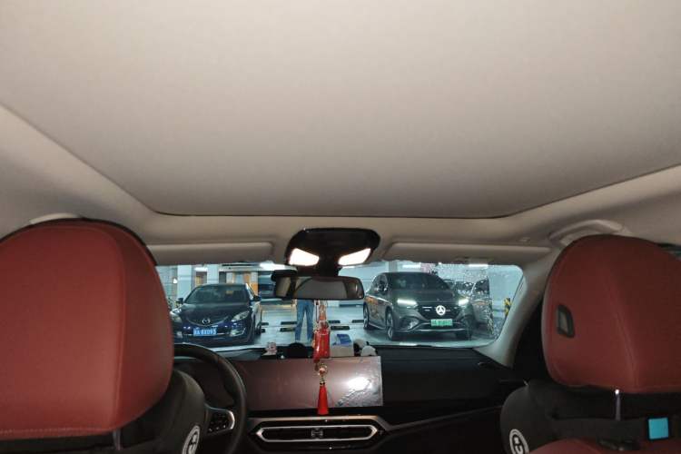 Used BMW i3 2024 eDrive 35 L Headliner