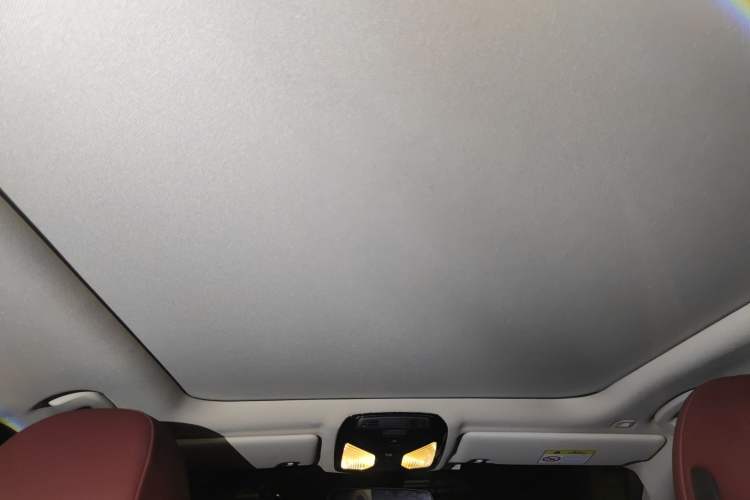 Used BMW i3 2024 eDrive 35 L Headliner