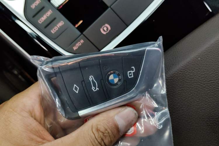 Used BMW i3 2024 eDrive 35 L Interior 1