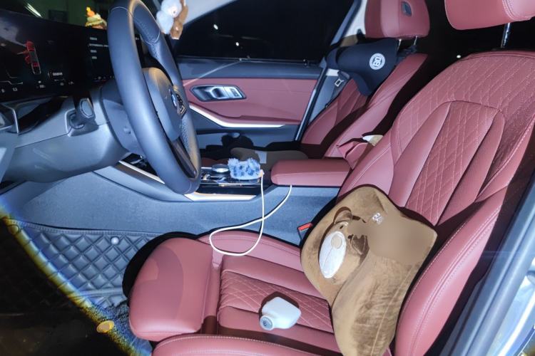 Used BMW i3 2024 eDrive 35 L Left Front Seat