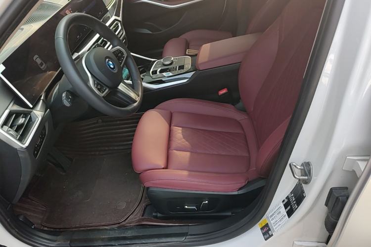 Used BMW i3 2024 eDrive 35 L Left Front Seat