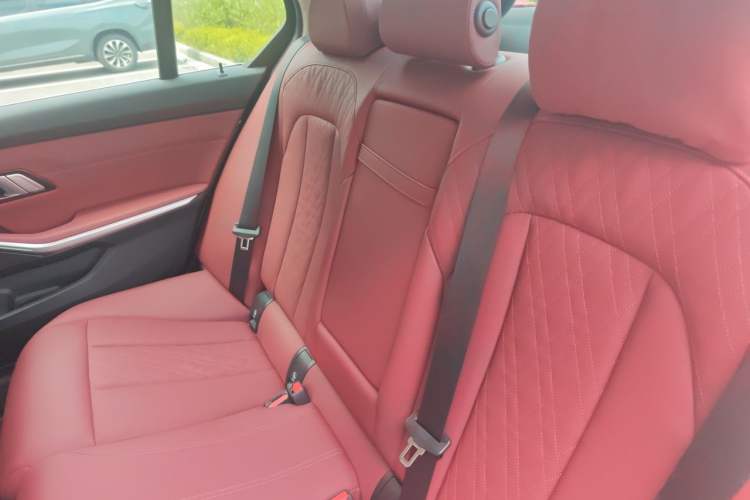 Used BMW i3 2024 eDrive 40 L Midnight Edition Left Rear Seat