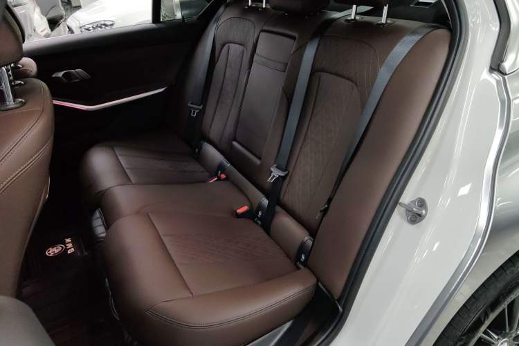 Used BMW i3 2024 eDrive 35 L Left Rear Seat