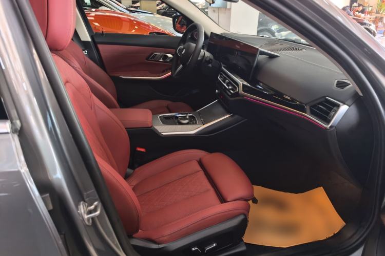 Used BMW i3 2024 eDrive 35 L Right Front Seat