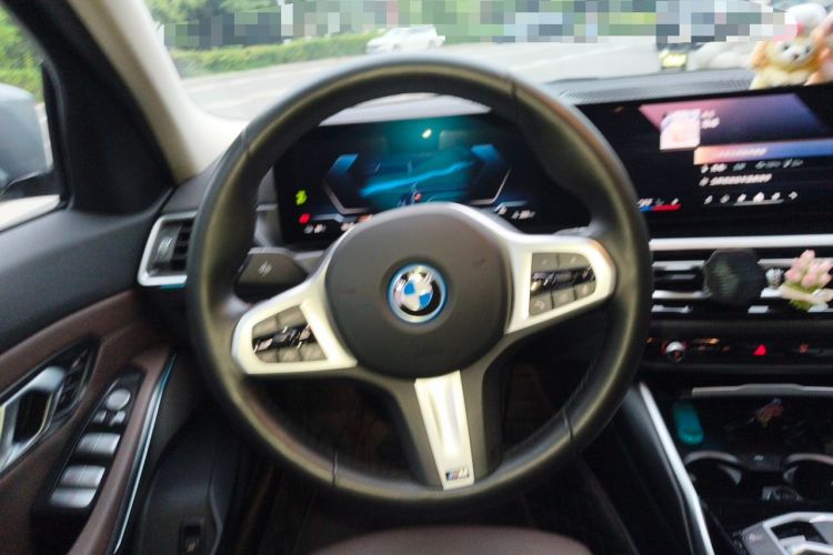 Used BMW i3 2024 eDrive 35 L Steering Wheel